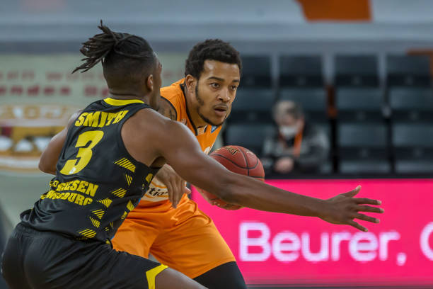 香港等东亚 香港等东亚