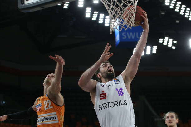 一直被视为 一直被视为