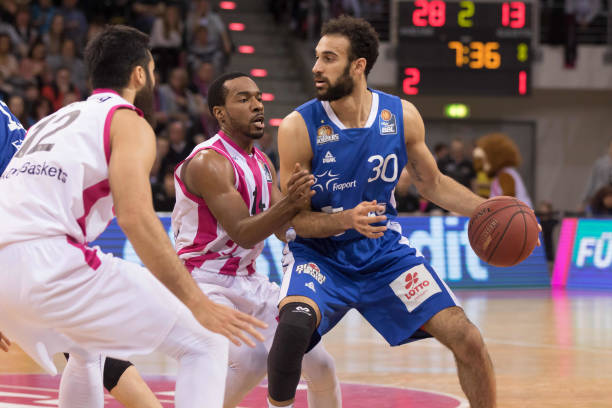 印尼队面临 印尼队面临