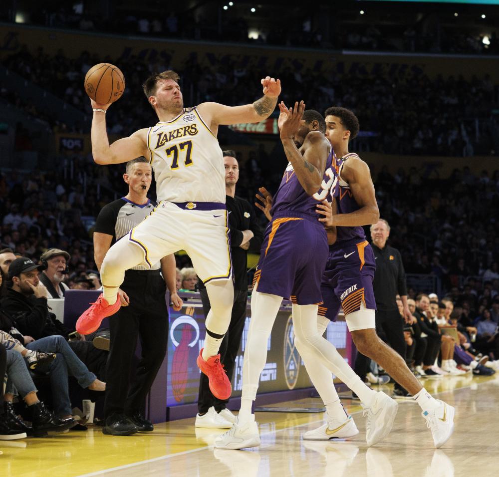 一两名球员 一两名球员